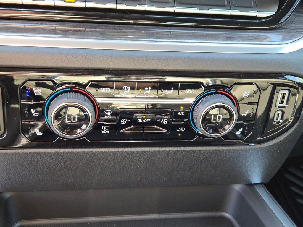 2026 Chevrolet Silverado 3500 HD LTZ - Photo 15