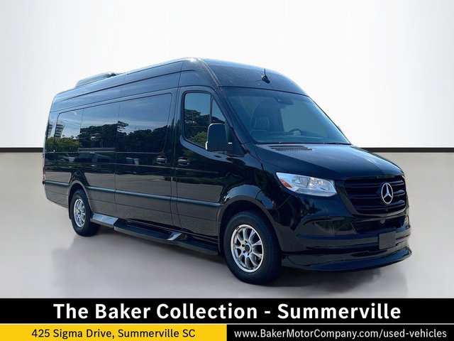 2022 Mercedes-Benz Sprinter 3500 Cargo 170 WB