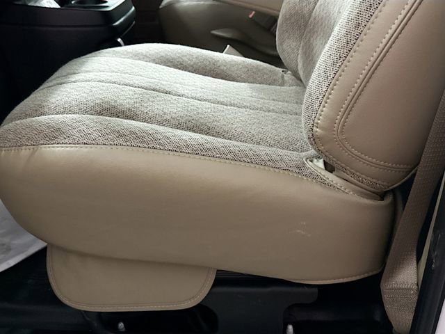 2025 Chevrolet Express Cargo Work Van - Photo 19
