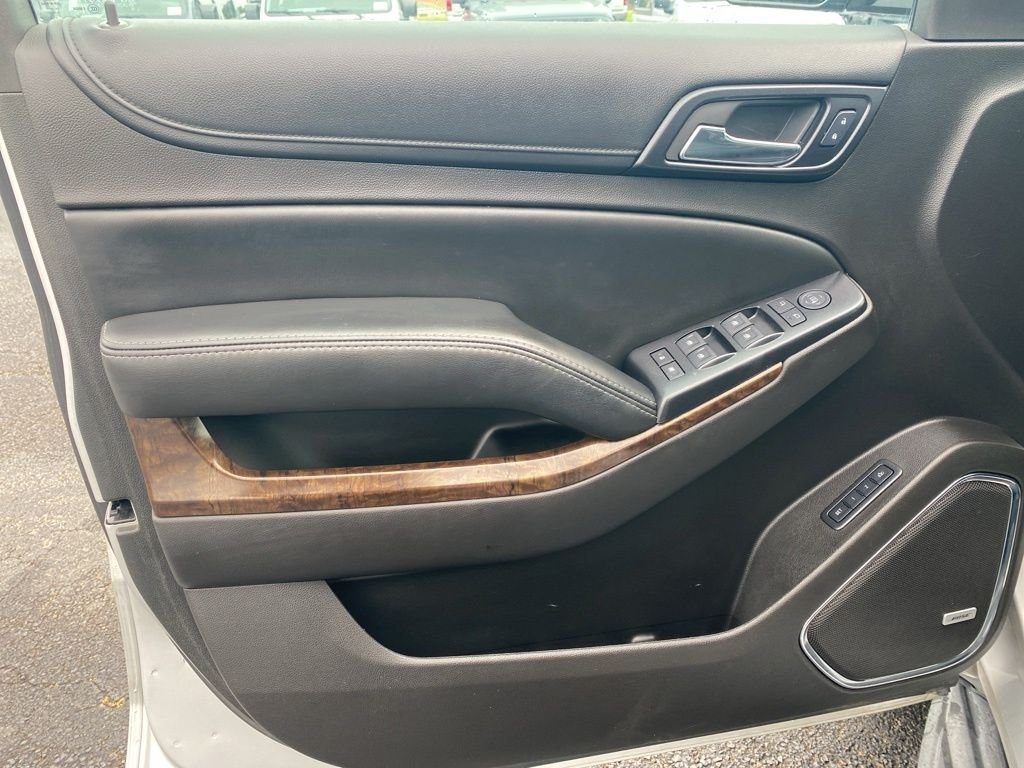 Used 2015 Silver Ice Metallic Chevrolet LT image 10