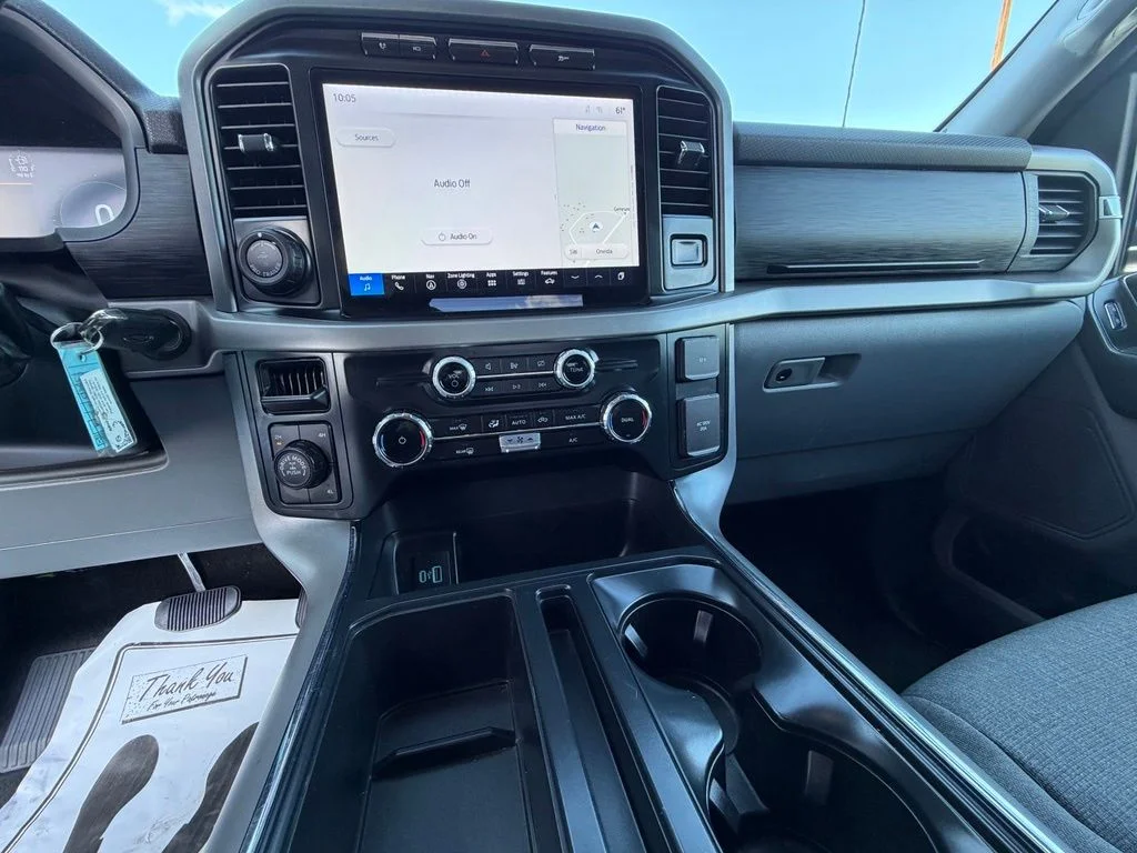 Used 2024 Black Ford XLT image 29