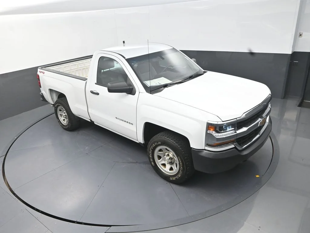 Used 2018 White Chevrolet WT image 14