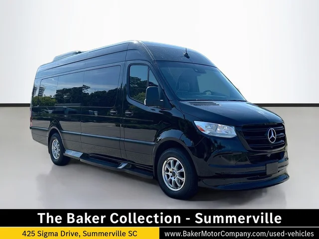 2022 Mercedes-Benz Sprinter 3500 Cargo 170 WB