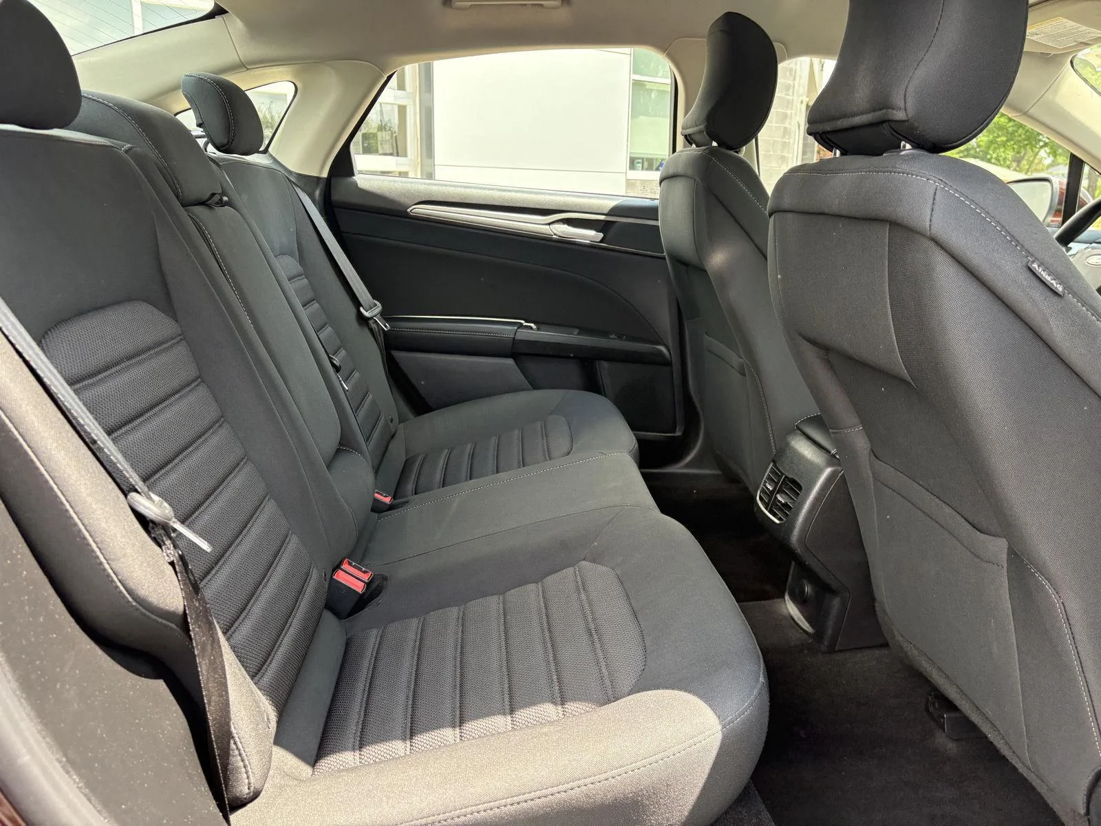 Used 2019 Rich Copper Metallic Tinted Clearcoat Ford SE image 21
