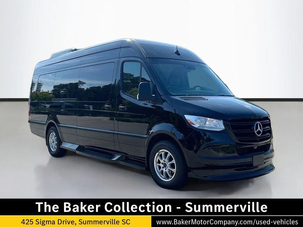 2022 Mercedes-Benz Sprinter Cargo Van Base