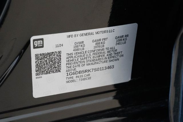 Used 2025 Black Cadillac Premium Luxury image 34