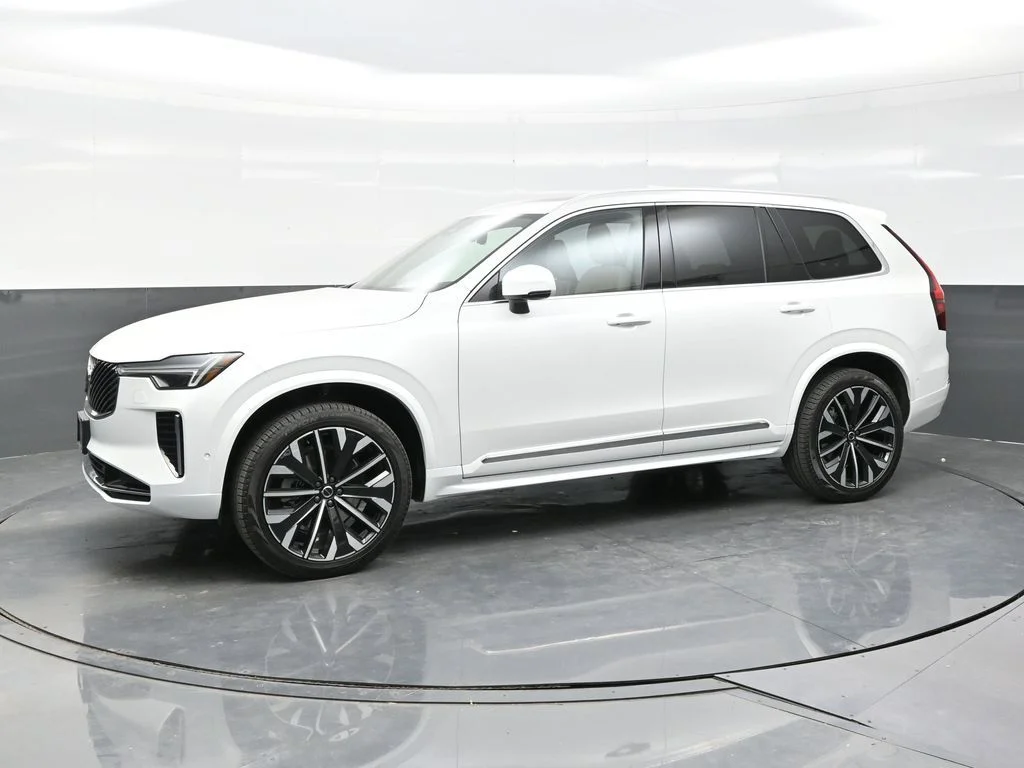 New 2026 Crystal White Volvo Plus image 3