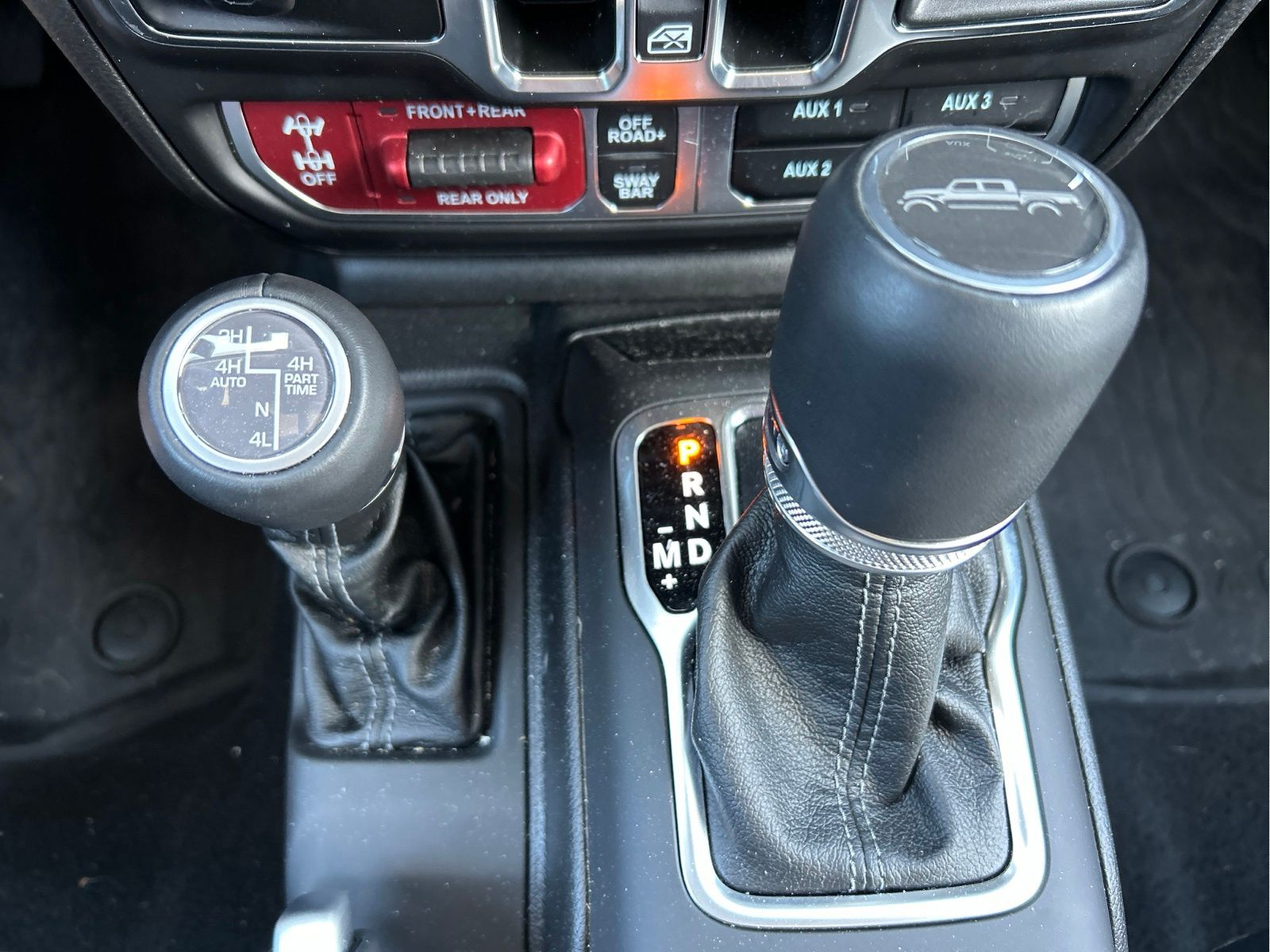 Used 2025 White Jeep Rubicon image 18