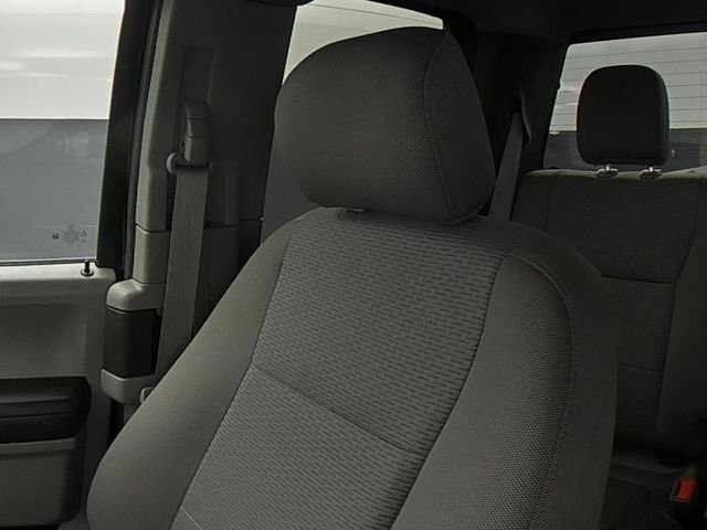 Used 2020 Black Ford XLT image 39
