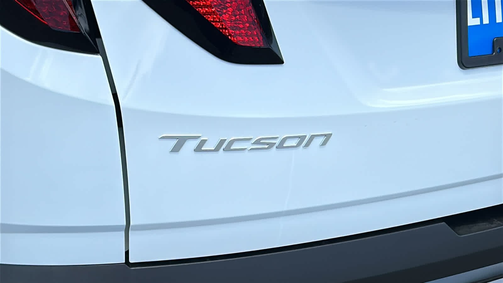 New 2026 Creamy White Pearl Hyundai SEL AWD image 28