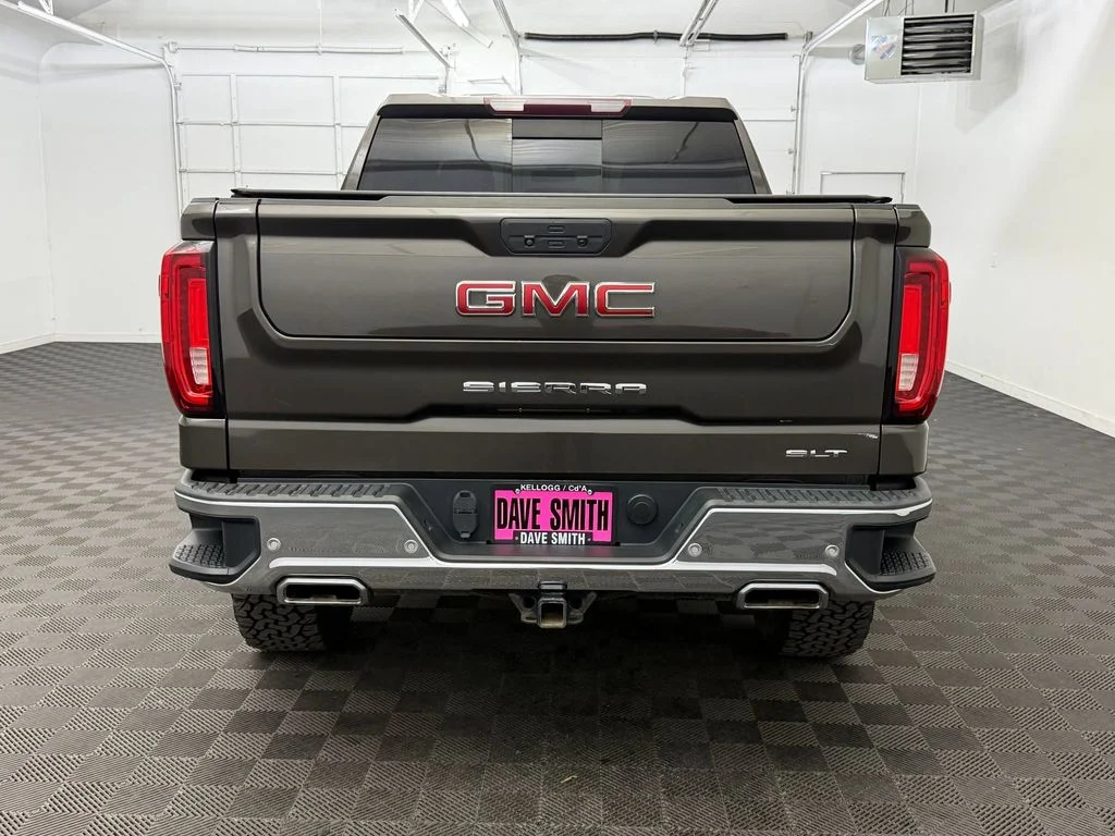 Used 2019 Smokey Quartz Metallic GMC SLT image 9