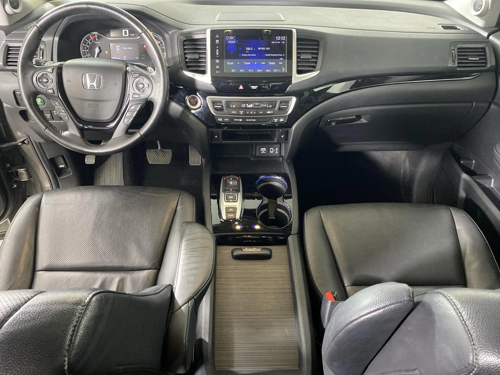 Used 2020 Pacific Pewter Metallic Honda RTL-E image 24