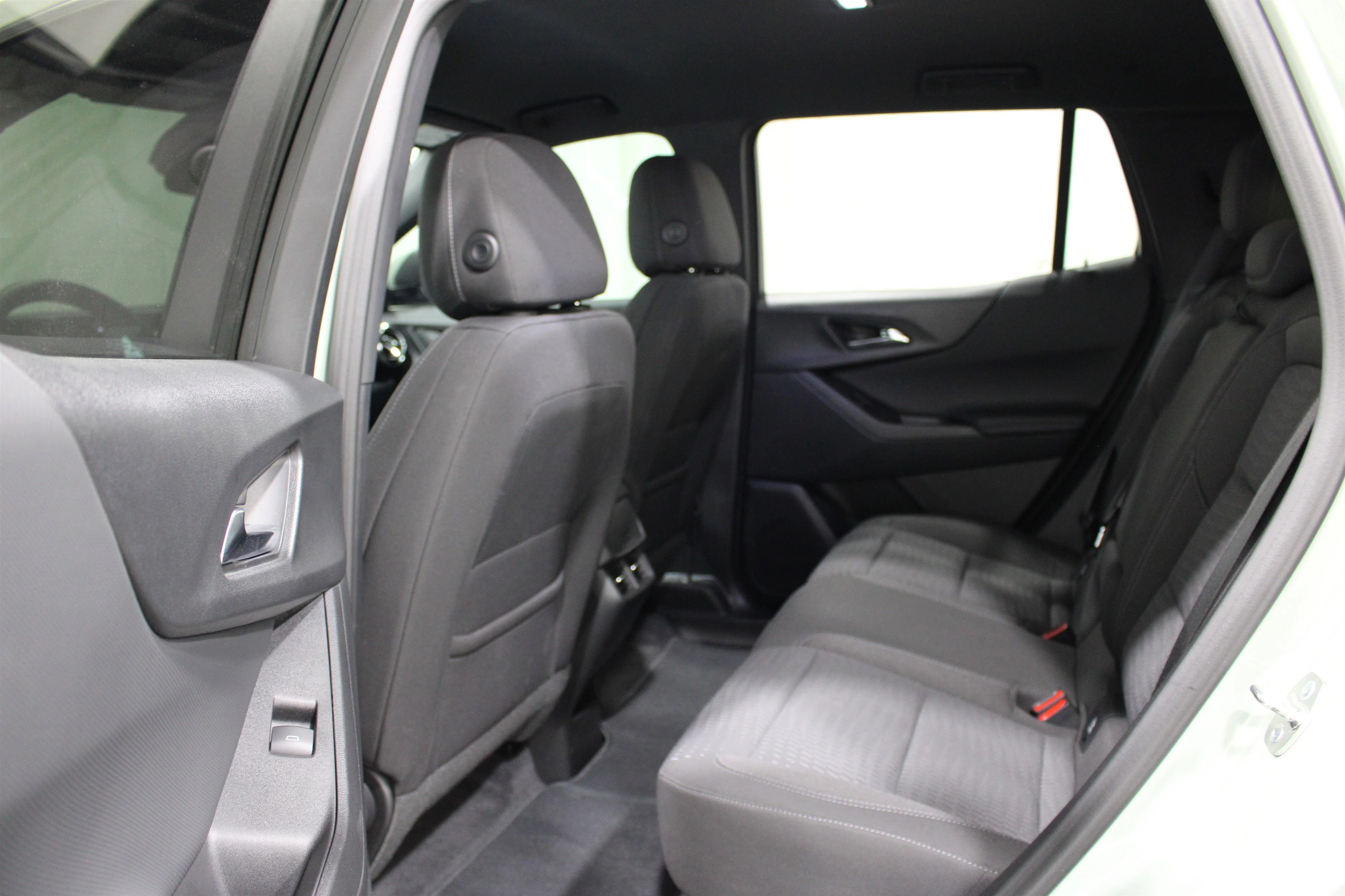 2026 Chevrolet Equinox LT - Photo 21