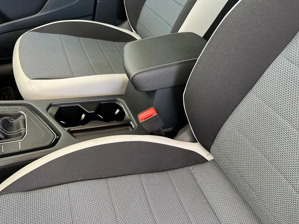 New 2025 Black Volkswagen 1.5T S image 26