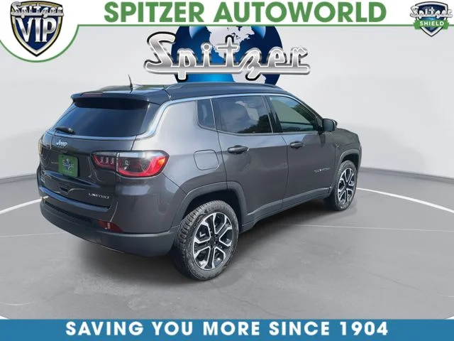 Used 2023 Gray Jeep Limited image 9