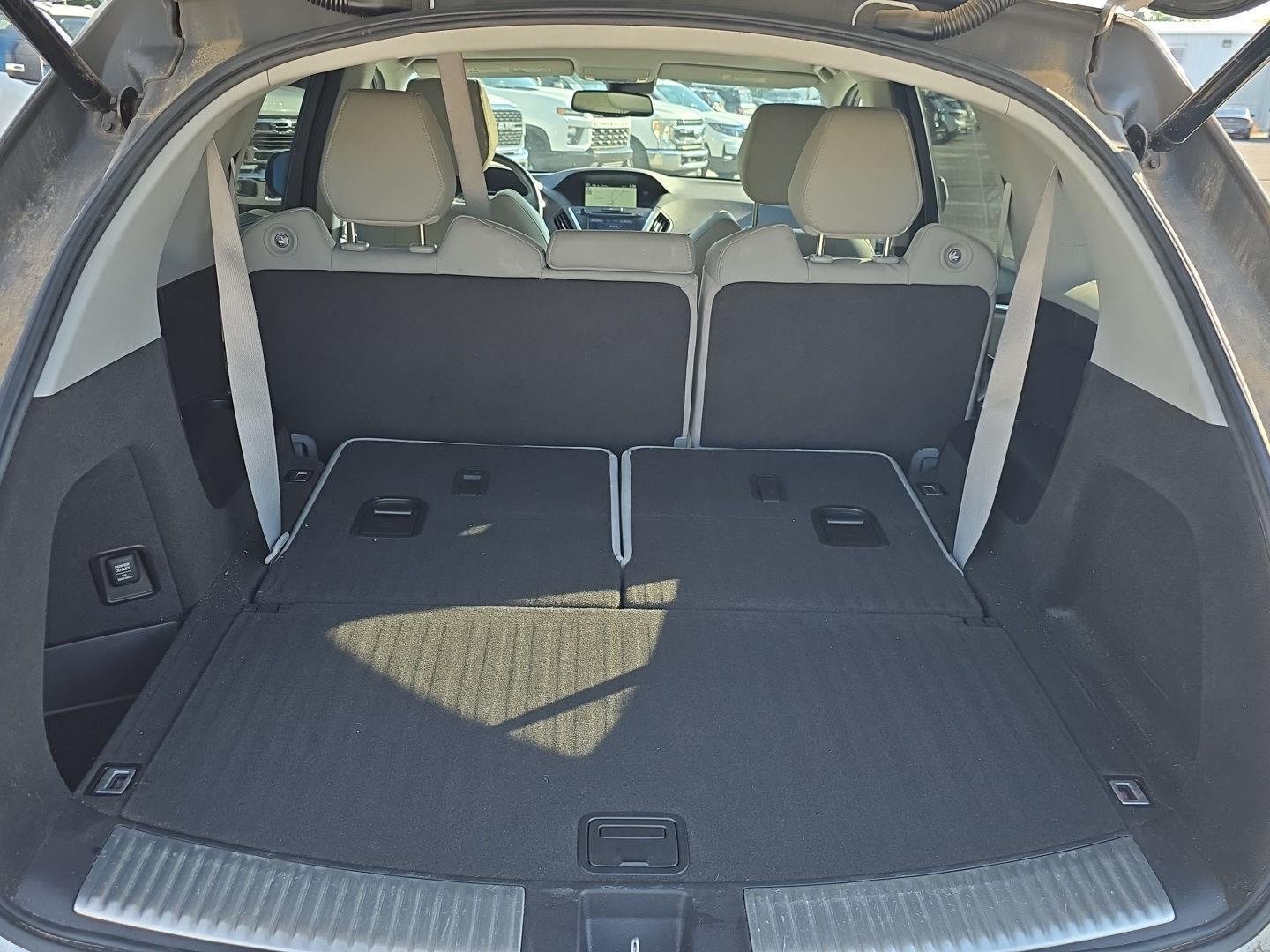Used 2014  Acura Tech Pkg image 5