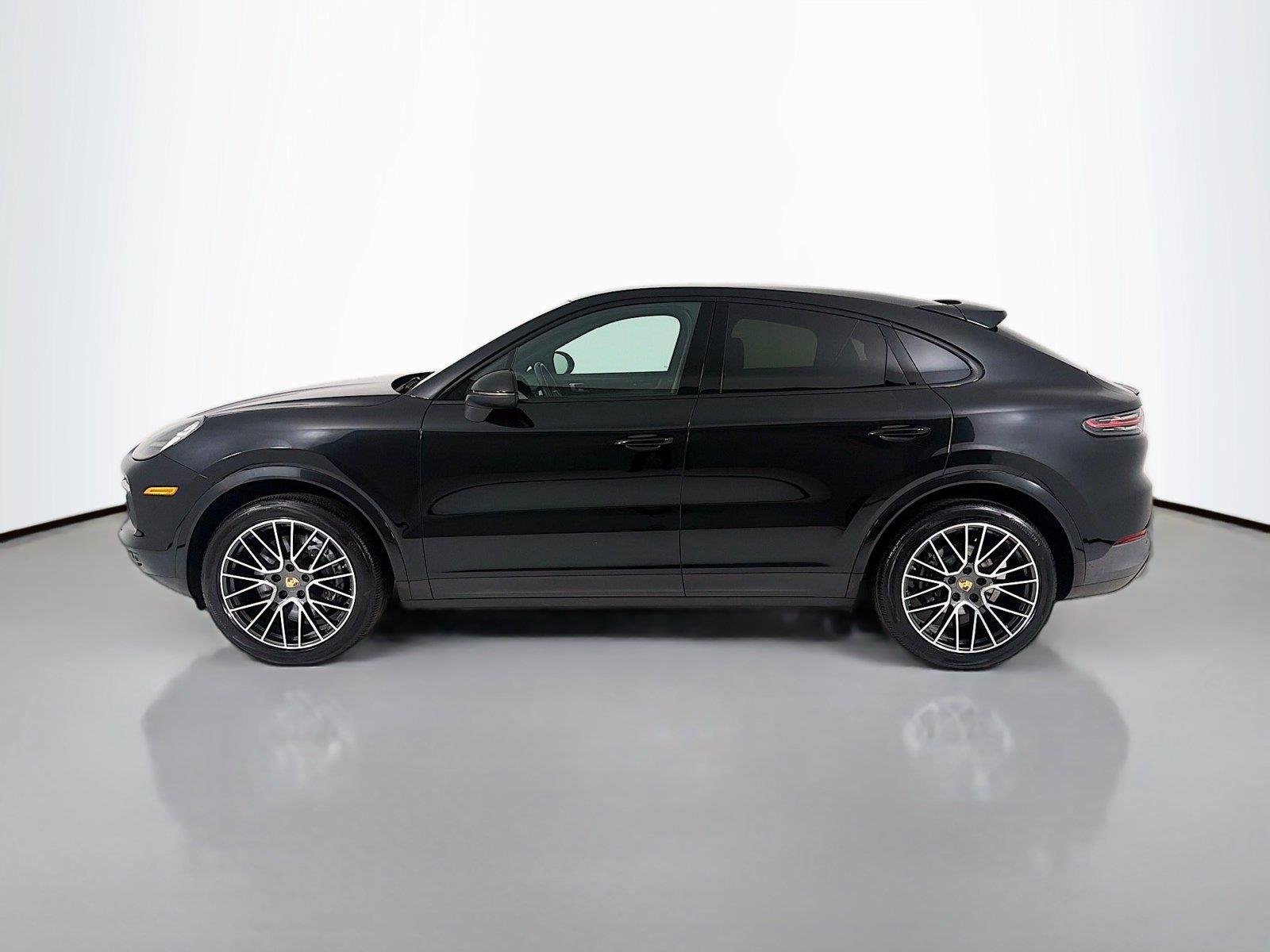Used 2023 Chromite Black Metallic Porsche Base image 2