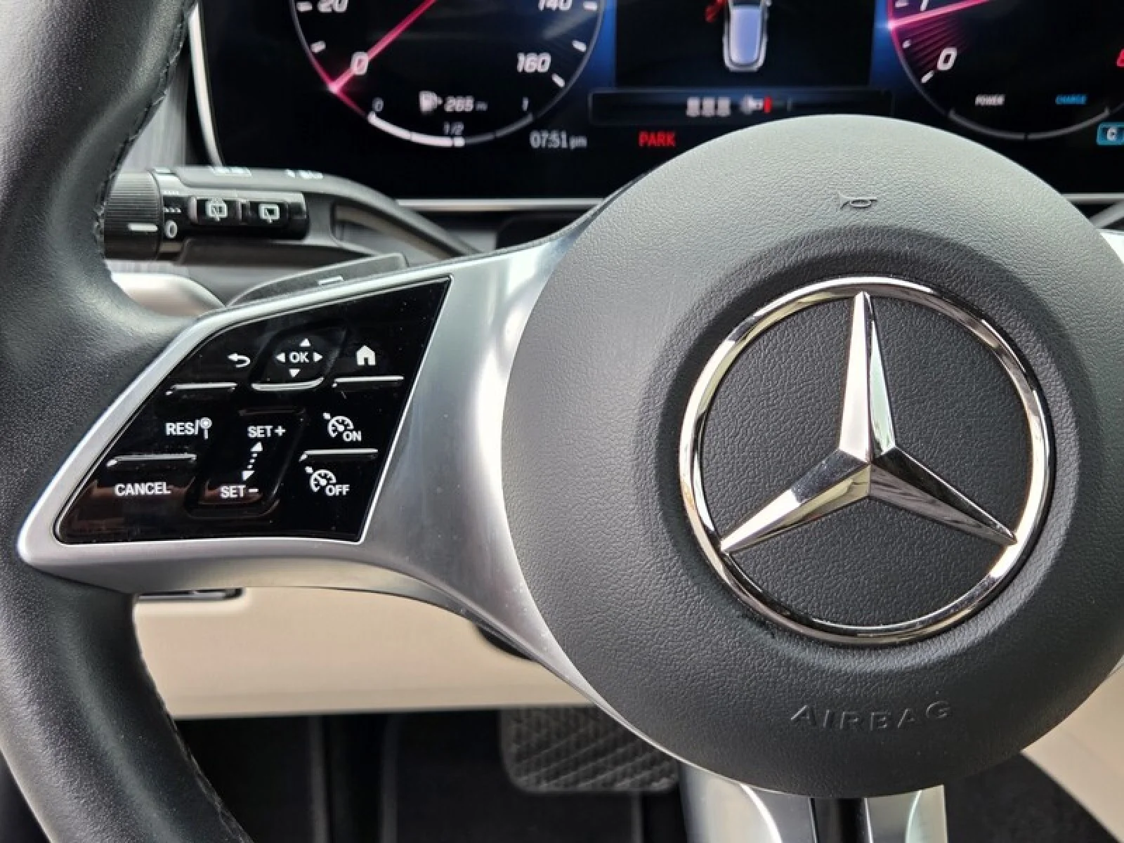 Certified Used 2024 Polar White Mercedes-Benz GLC 300 image 25