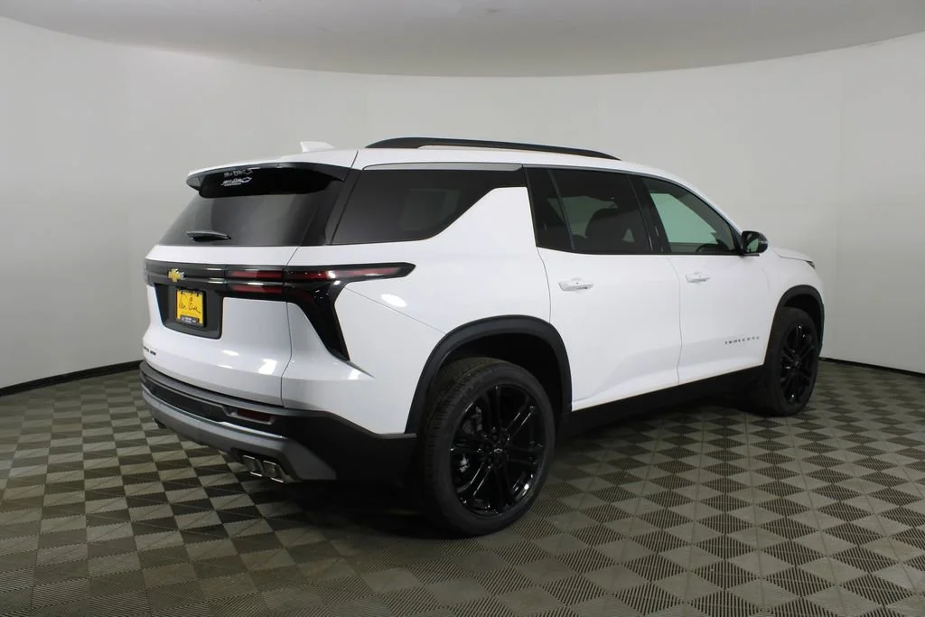 New 2026 Summit White Chevrolet LT image 5