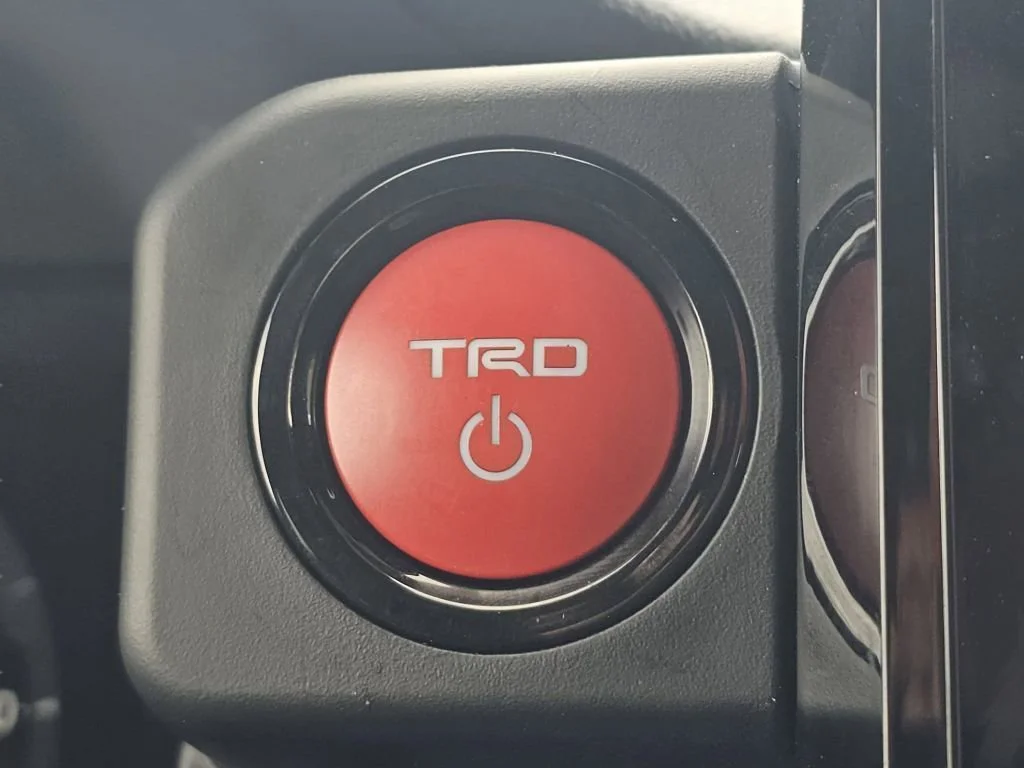 2025 Toyota Tacoma TRD Sport - Photo 19