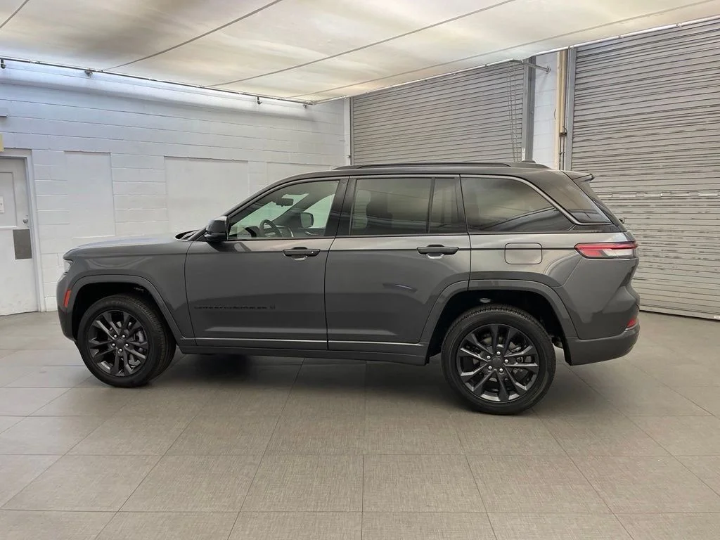 New 2026 Gray Jeep Limited Reserve image 5