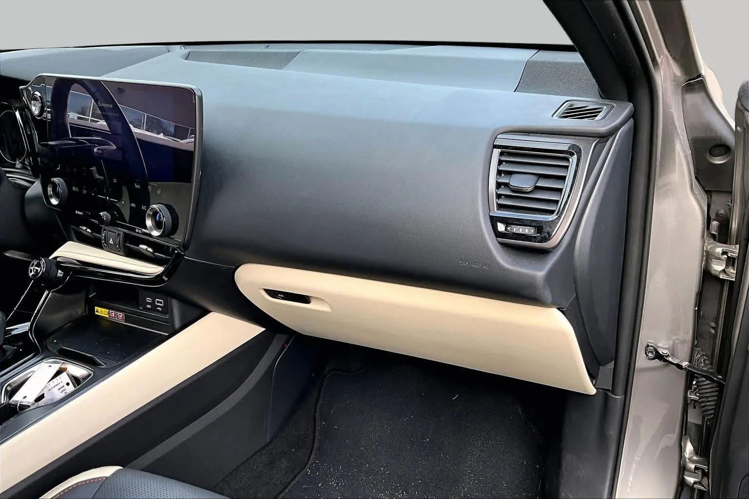 Certified Used 2024 Atomic Silver Lexus Premium image 19