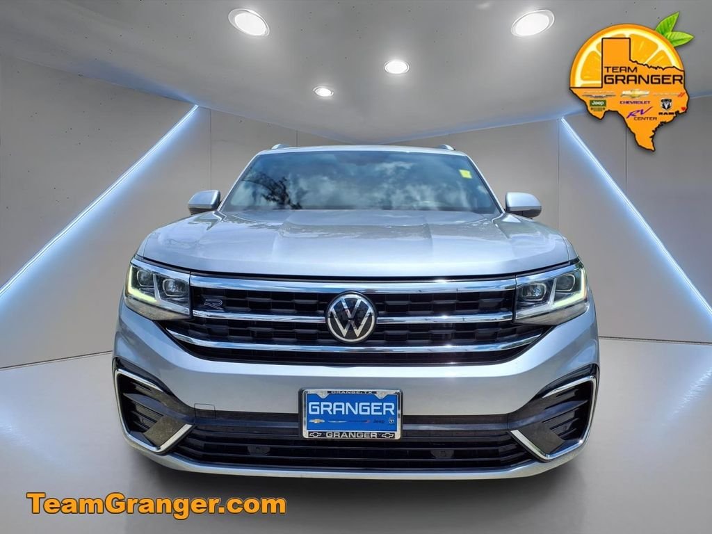 Used 2021 Gray Volkswagen 3.6L V6 SE w/Technology R-Line image 7