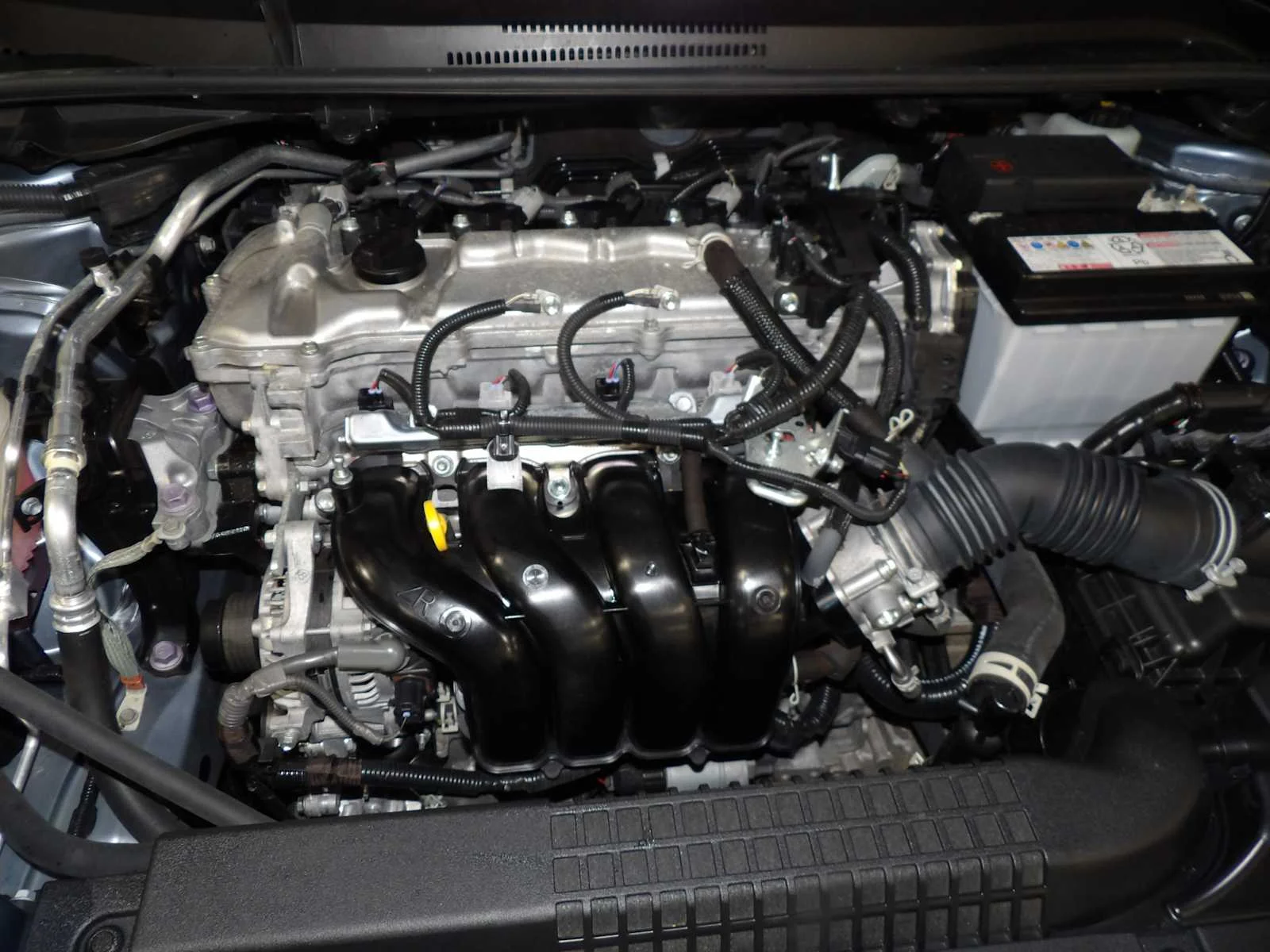 2021 Toyota Corolla LE - Photo 12