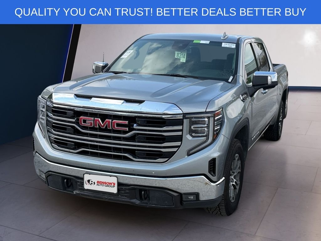 Used 2025 Silver GMC SLT image 1
