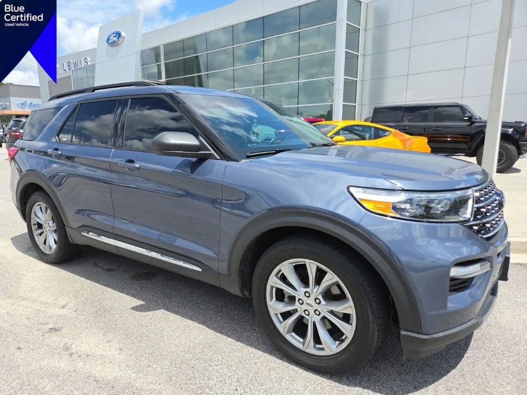 2021 Ford Explorer XLT RWD's photo