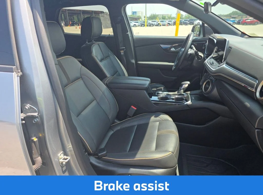 Used 2023 Gray Chevrolet Premier image 12
