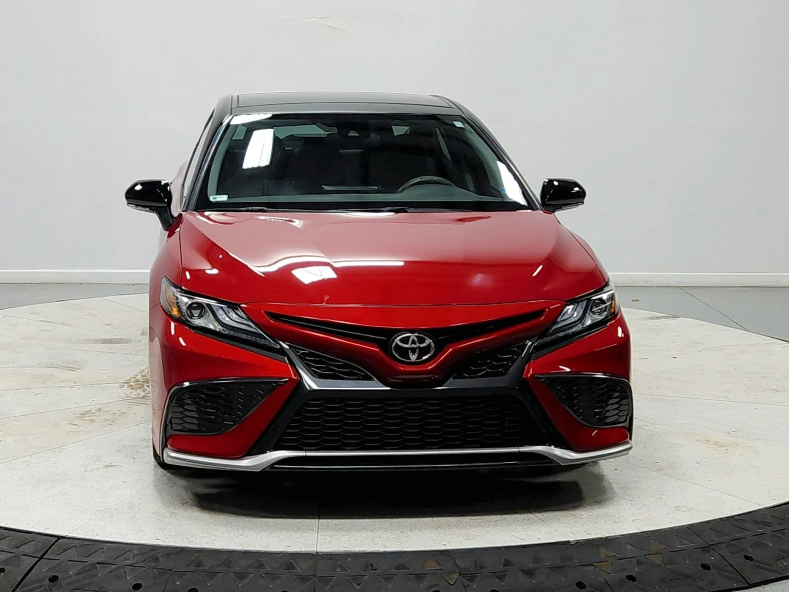 Used 2022 Red Toyota XSE image 3