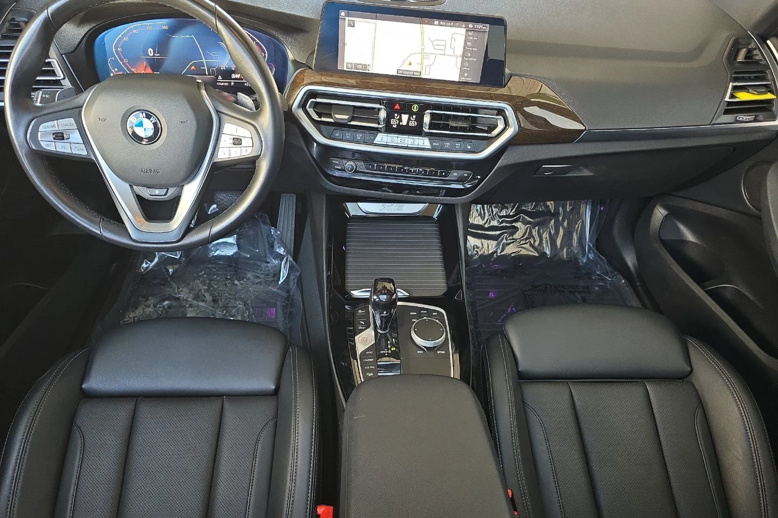 Used 2023 Black BMW xDrive30i image 10