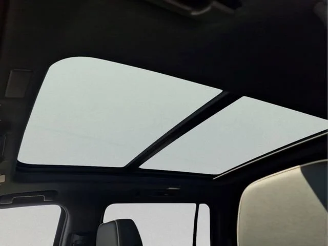 New 2026 Black Chevrolet Premier image 18