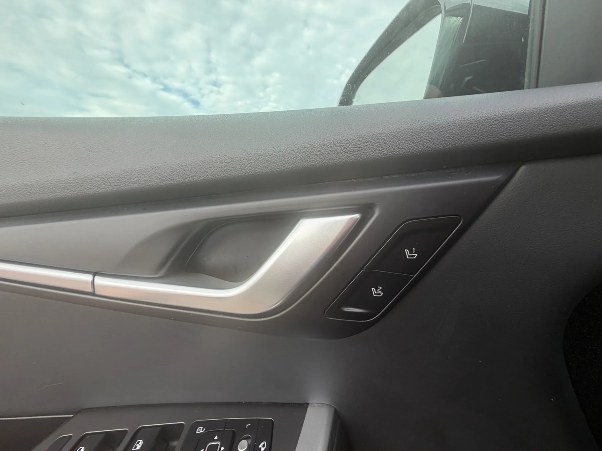 Used 2024 Glacier Kia Light Long Range image 20