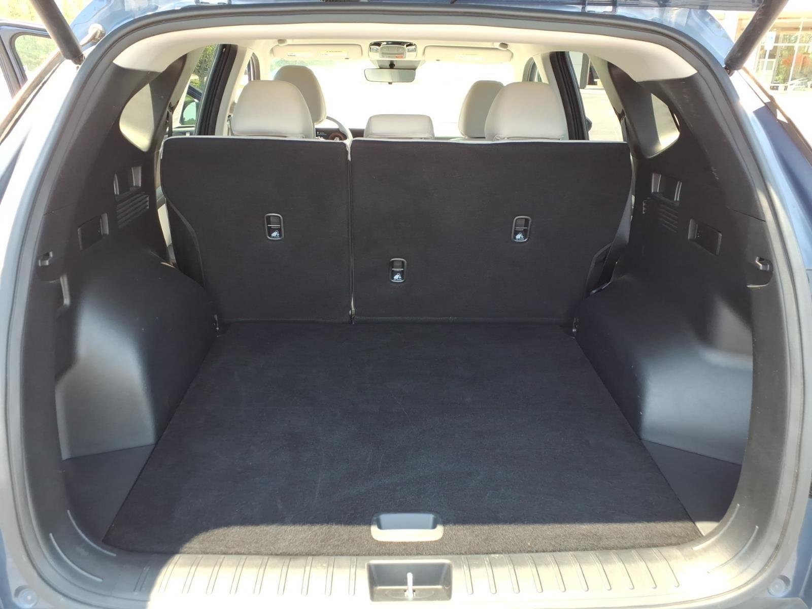 Used 2025 Atlantis Blue Hyundai SEL image 31