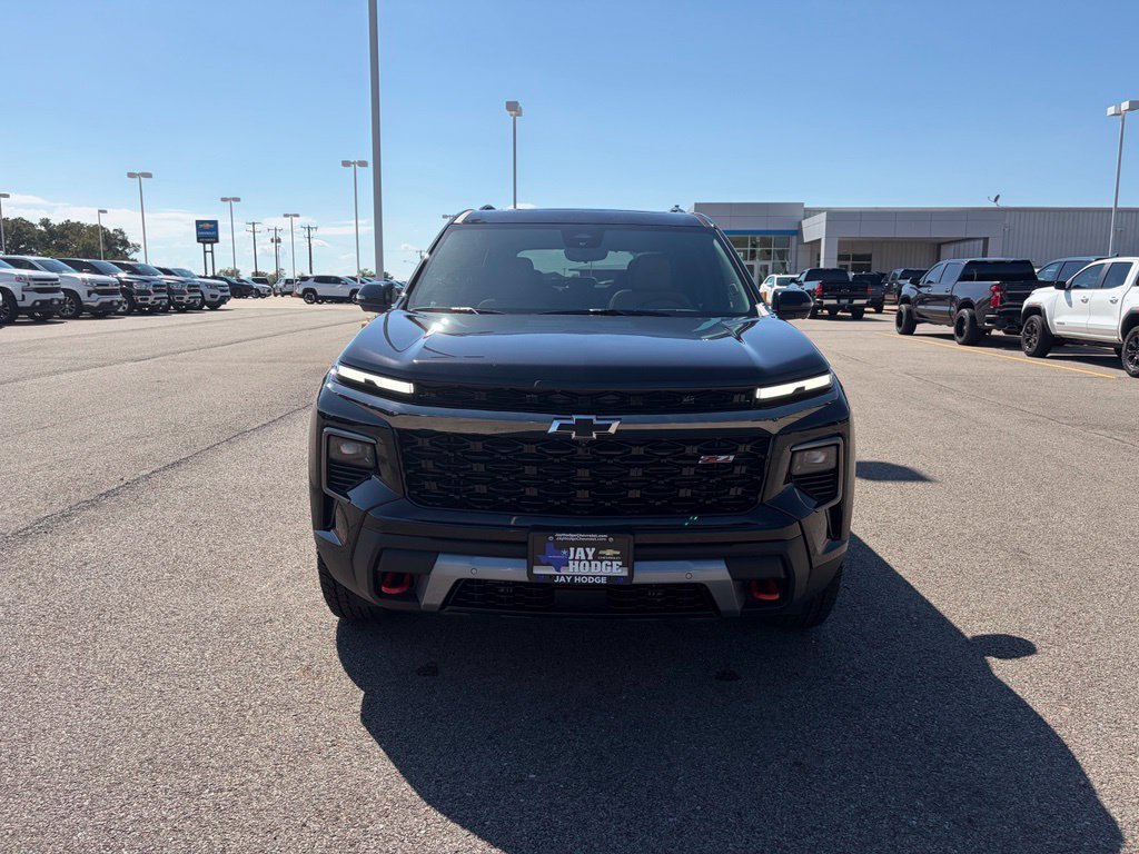 2027 Chevrolet Traverse Z71 - Photo 8