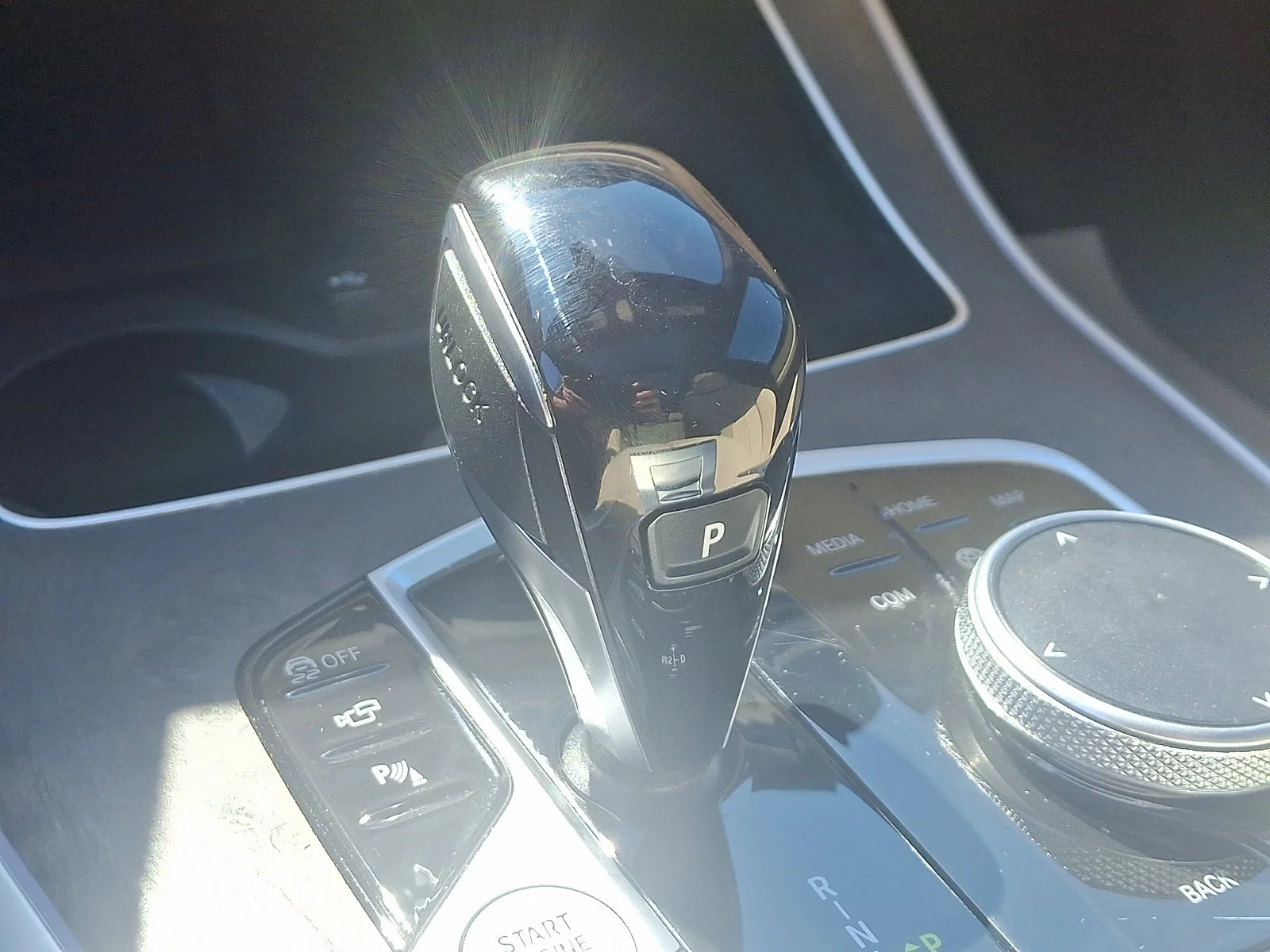Used 2022 Alpine White BMW xDrive40i image 29