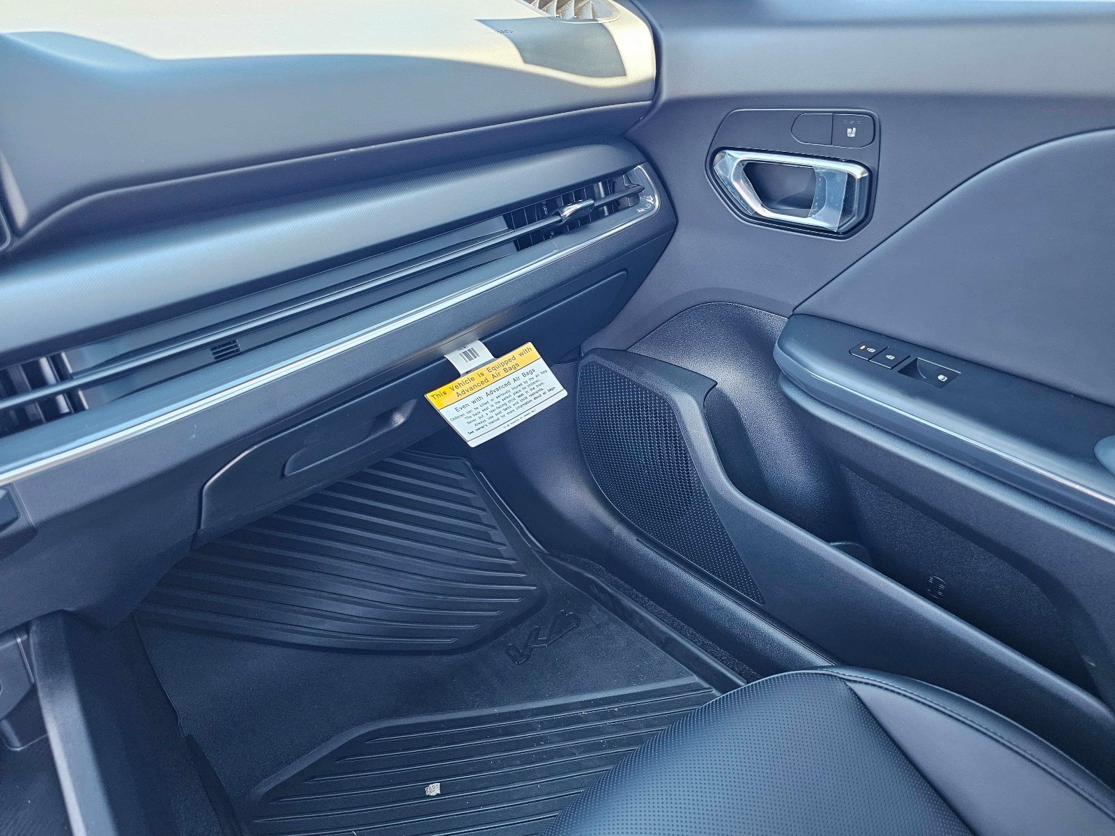 New 2026 Deep Sea Blue Kia EX image 27