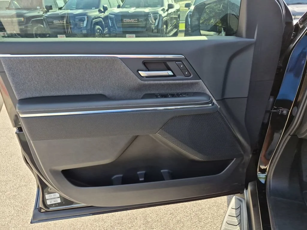 2026 GMC Sierra EV Elevation - Photo 18