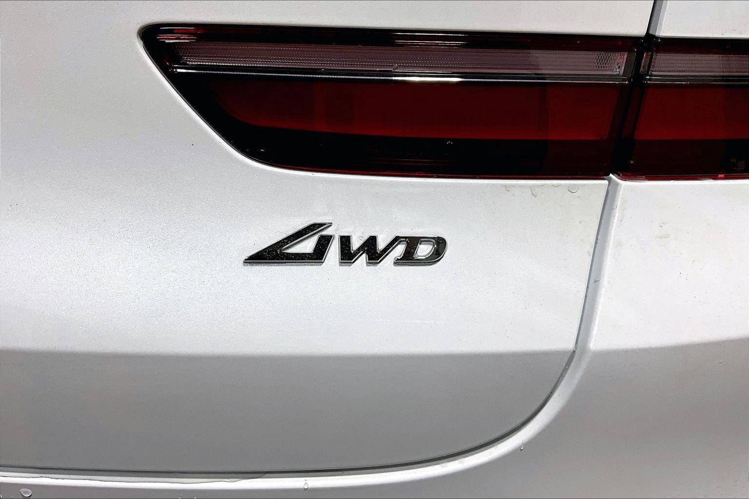 New 2026 Uyuni White Genesis 3.5T E-SC MHEV image 10