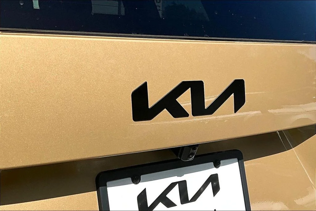 New 2027 Terrain Brown Kia X-Line EX image 9