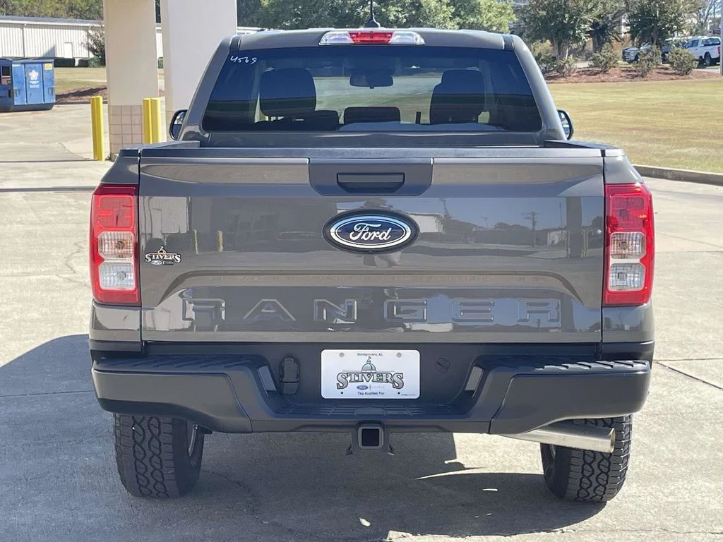 New 2026 Gray Ford XL image 4