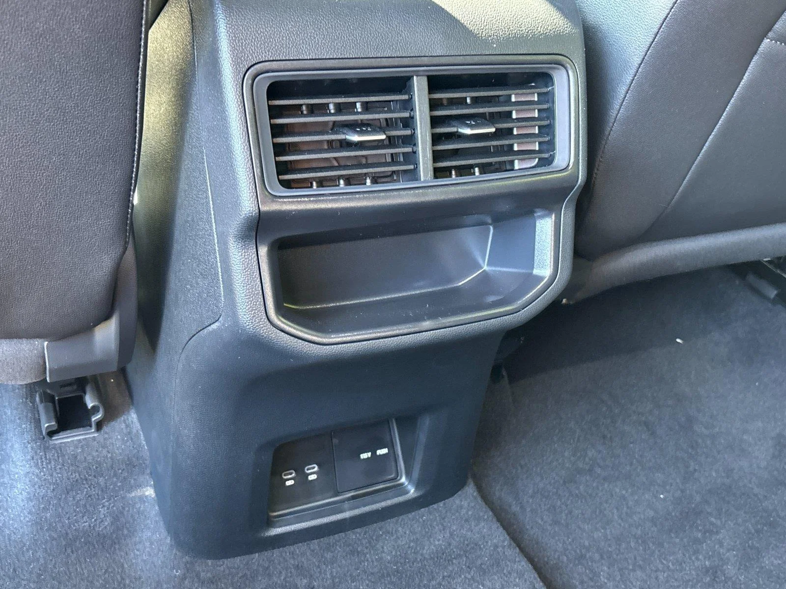 New 2026 Pure Gray Volkswagen 2.0T SE w/Technology image 32