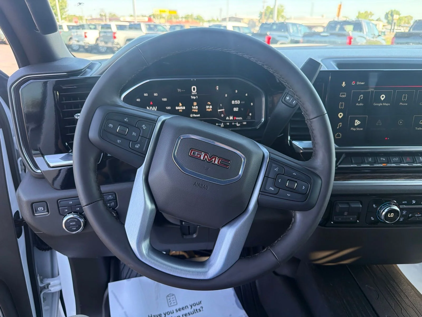Used 2025 White GMC SLE image 22