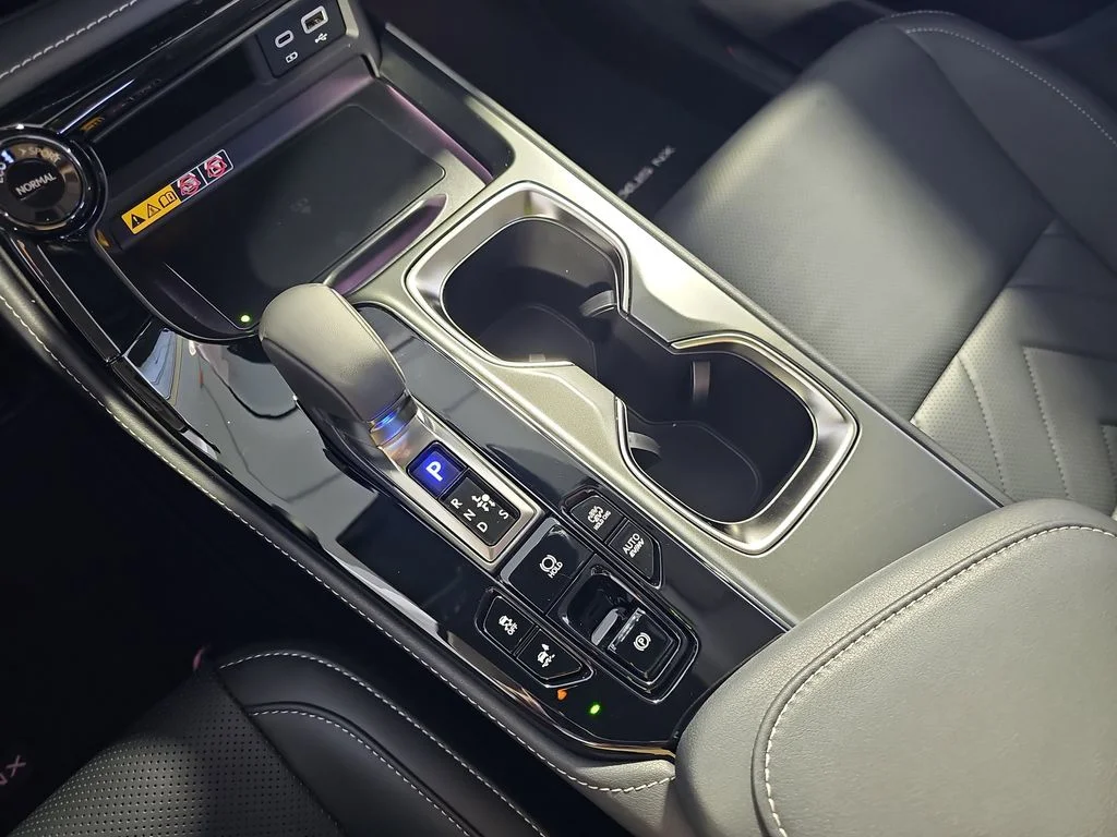 New 2026  Lexus 450h+ Luxury image 23