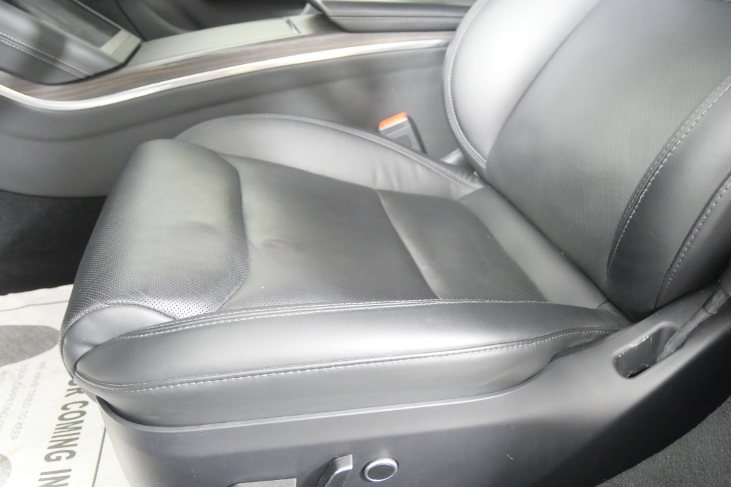 Used 2023 Pearl White Multi-Coat Tesla Base image 12