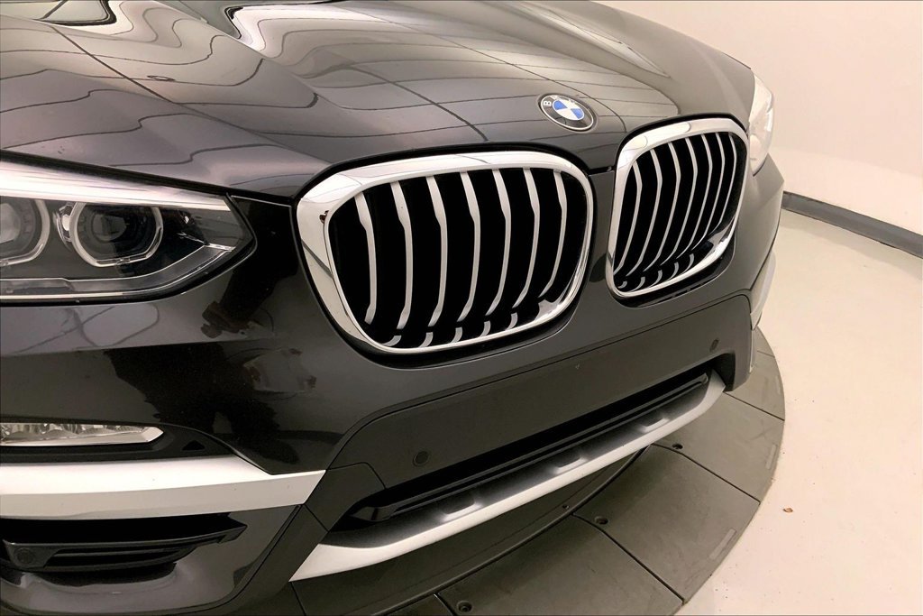Used 2019 Dark Graphite Metallic BMW  image 29