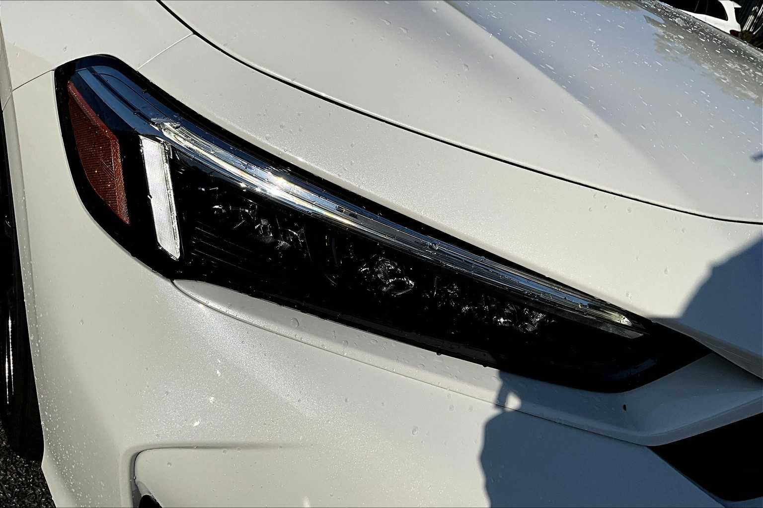 2026 Honda Civic Sport - Photo 17