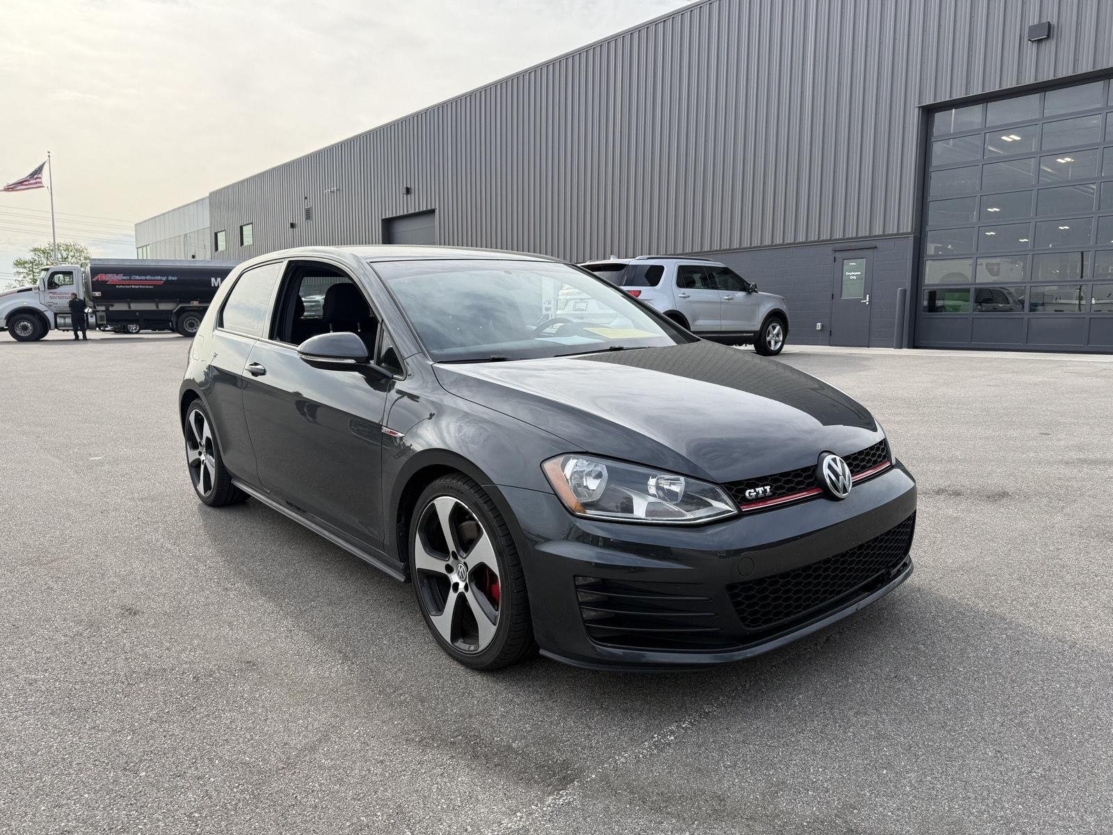 2015 Volkswagen Golf GTI S